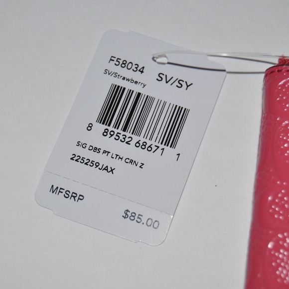 ❌❌🚫SOLD🚫❌❌ New COACH Patent Leather Wristlet NWT - Picture 7 of 8